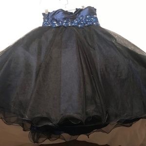 Evening by ALLURE Prom Dress, Size 8 EUC